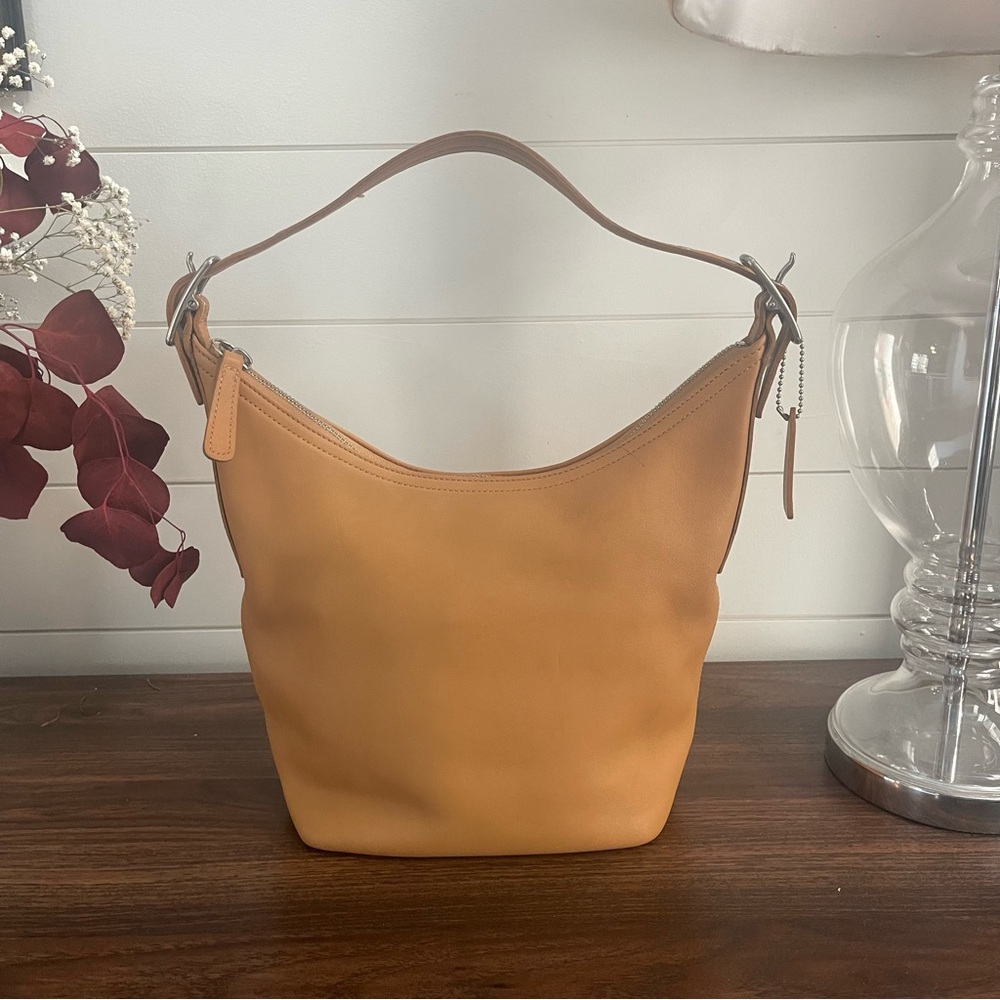 COACH Vintage 2001 Legacy West Hobo